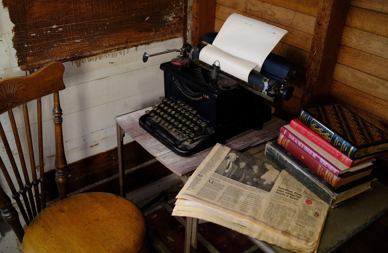 Typewriter "Newspaper"